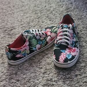 VANS Women's Black Tropical Sneakers Size 7